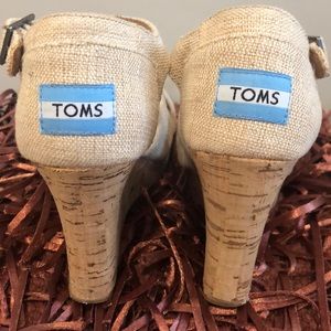 Toms Wedges